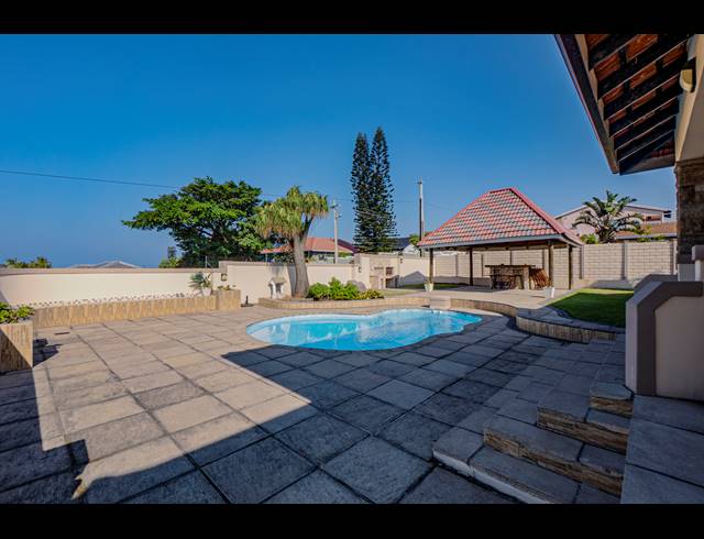 3 BEDROOM HOUSE FOR SALE IN BLUFF